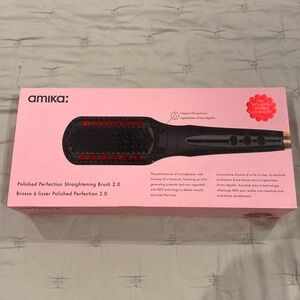 Brand new! Amika straightening brush 2.0